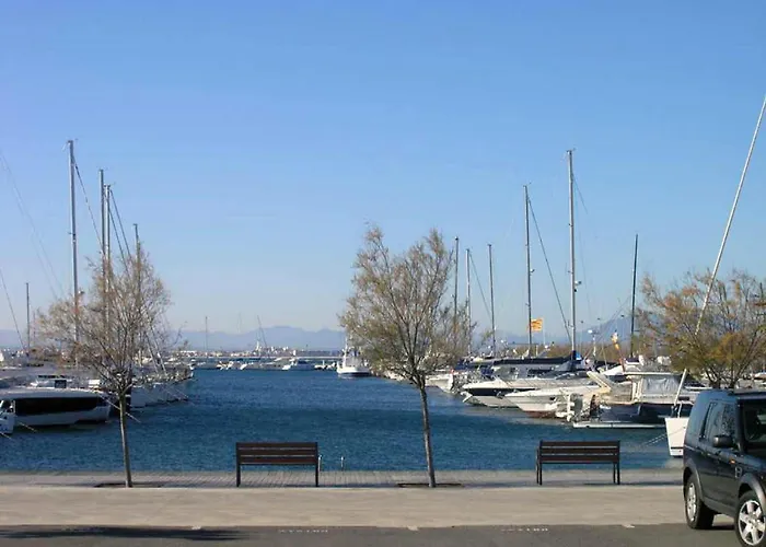 Διαμέρισμα Only 50 M From In